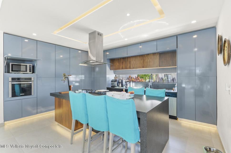 20251016220618955057000000 o