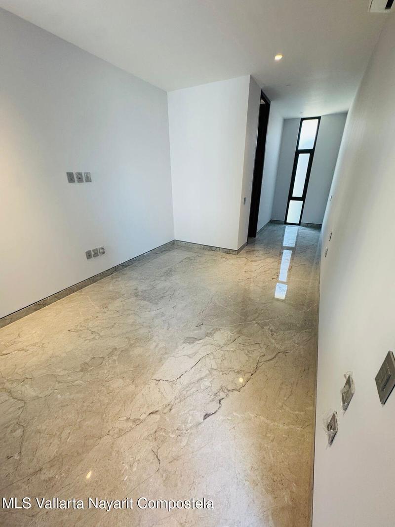 20251201194150036975000000 o