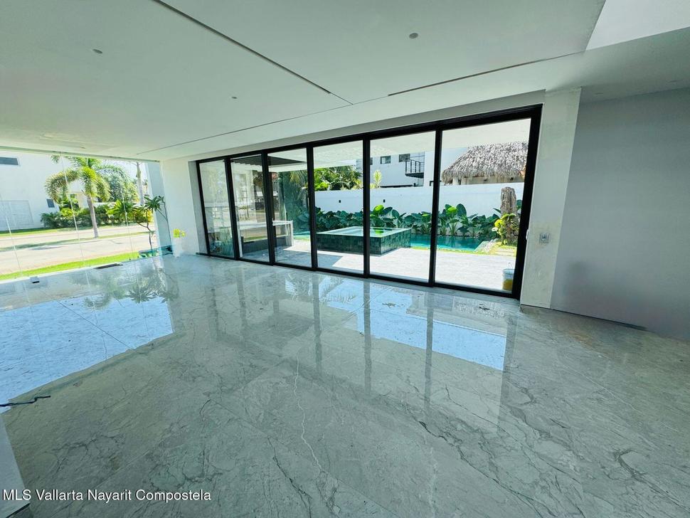 20251201194151532844000000 o