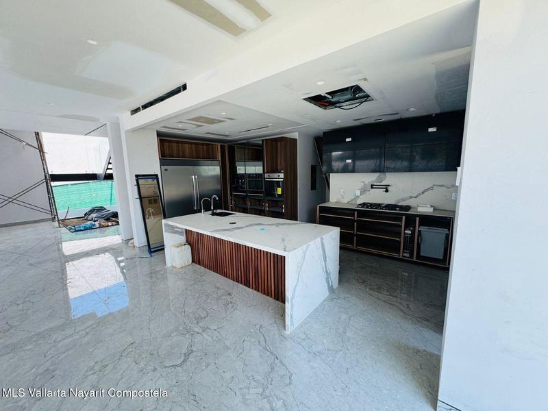 20251201194157427327000000 o