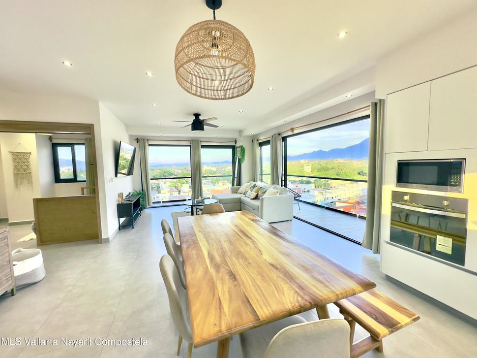 20251219203031779771000000 o