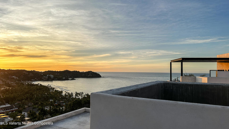 20251219223347359799000000 o