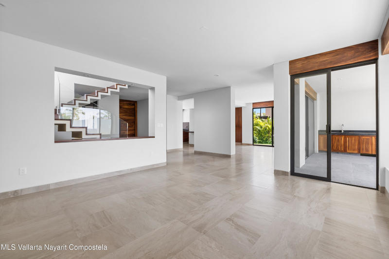 20260810190524513510000000 o
