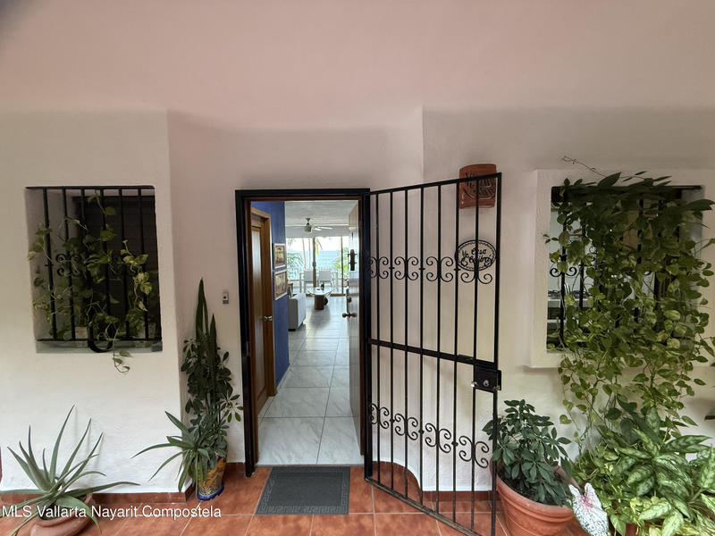 20251204175642743845000000 o