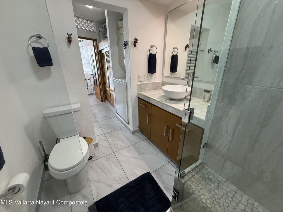 20251204184216605242000000 o