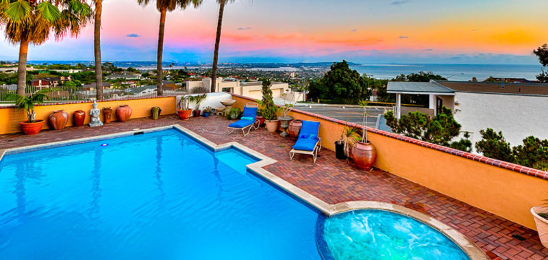 Comforts by the Sea Villa Rental
