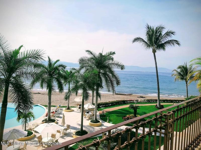 Condo Bay View 204-A