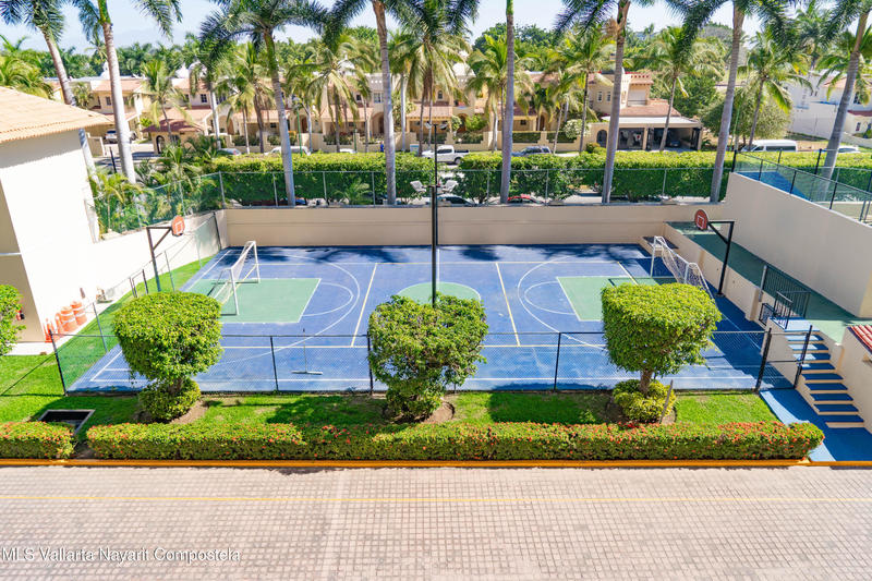 20250911210335922979000000 o