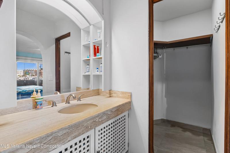 20251218220818699879000000 o