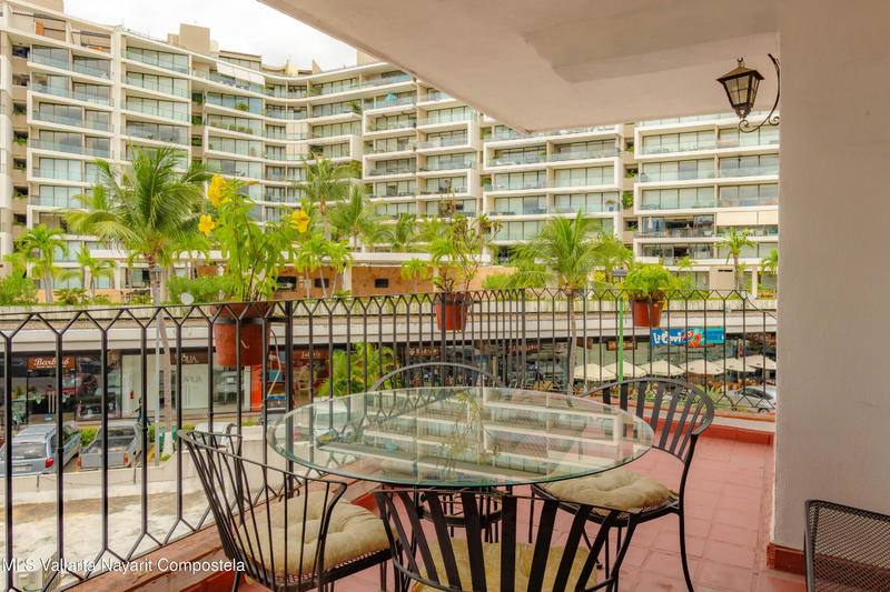 20251009181218102796000000 o