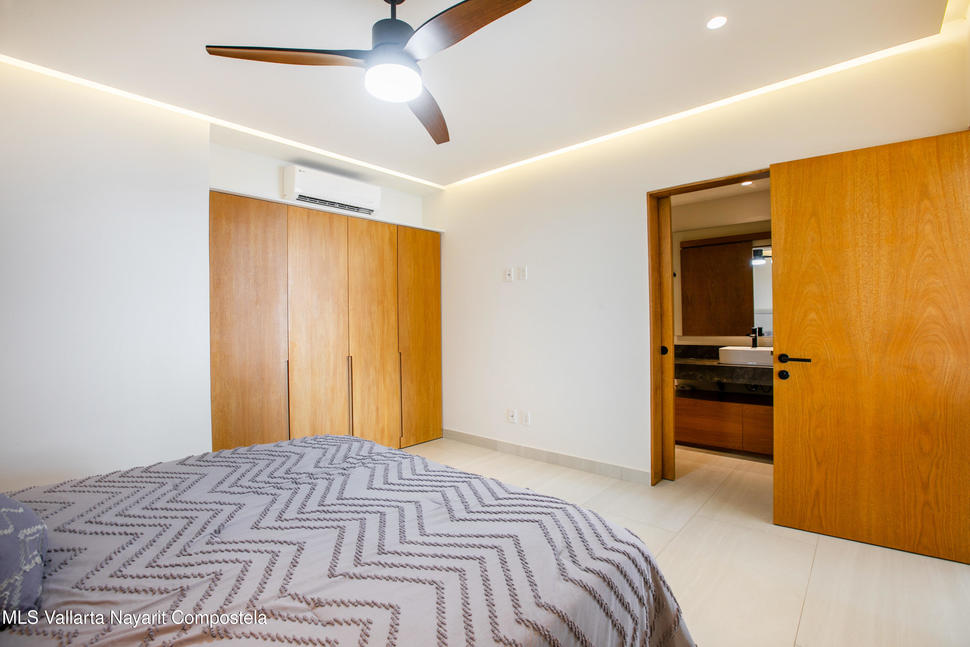 20251202221101467273000000 o