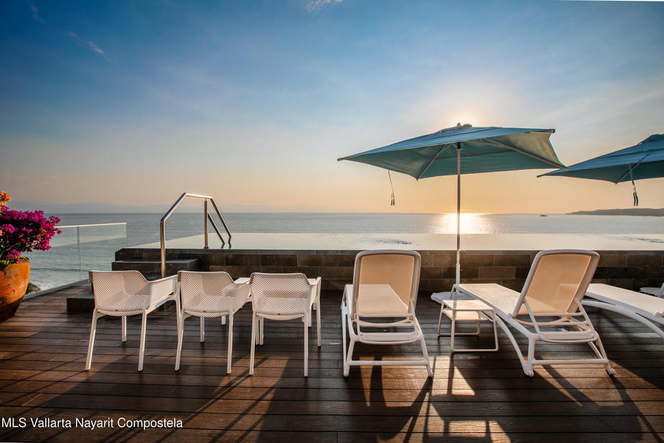 20251202221132946853000000 o