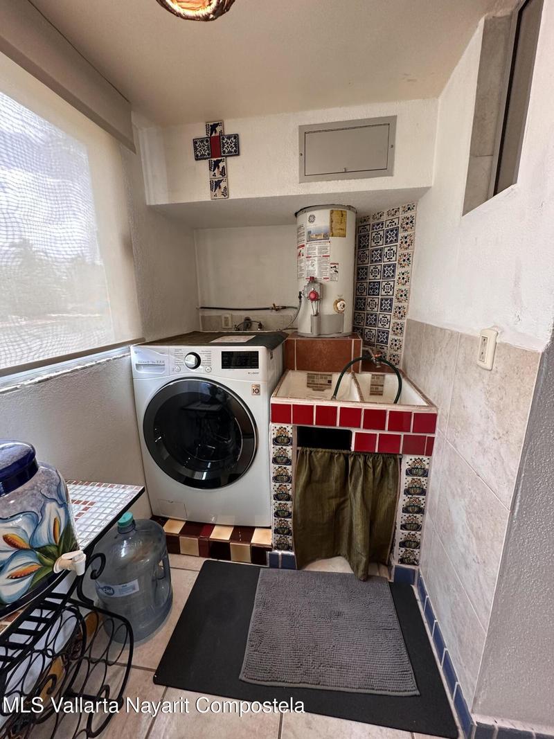 20251008183121271139000000 o