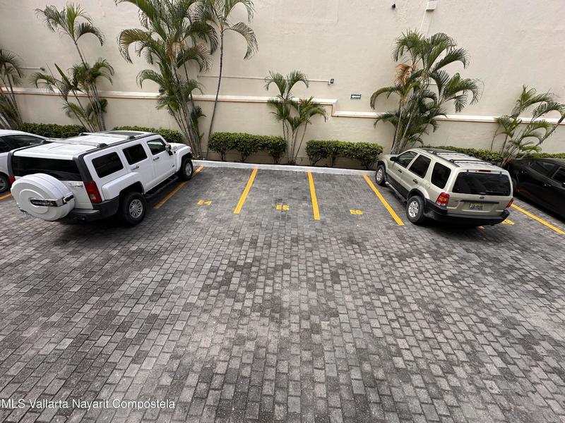 20251008183319515072000000 o