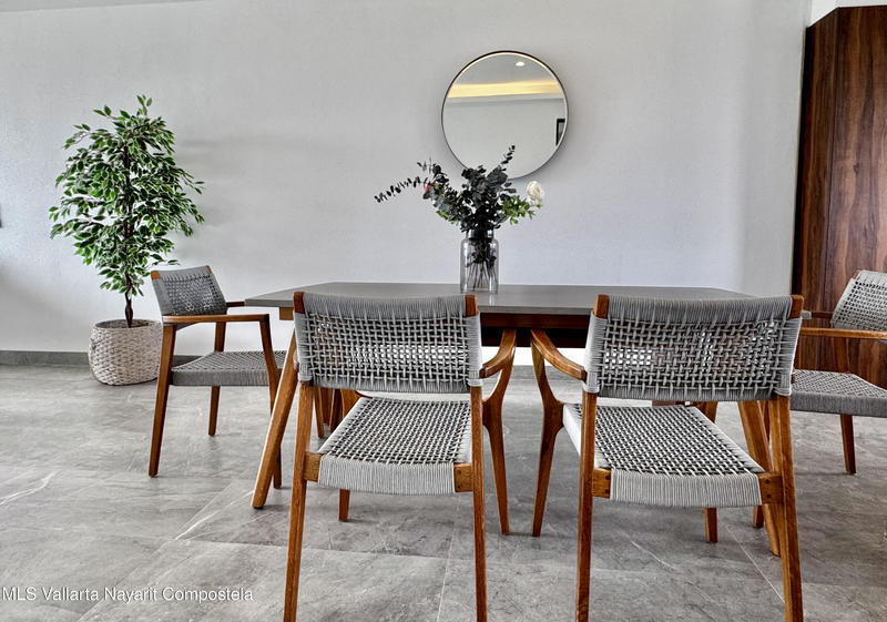 20250812225727964799000000 o