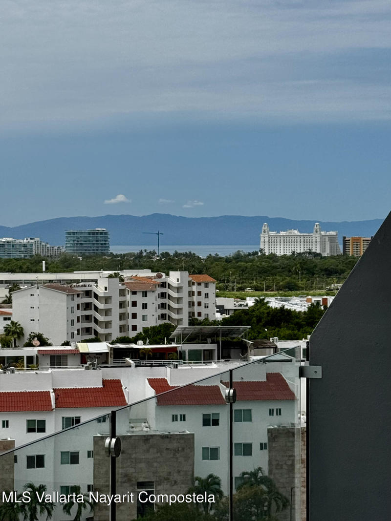 20250812230024764438000000 o