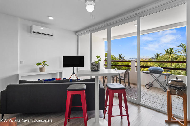 20251015211904603437000000 o