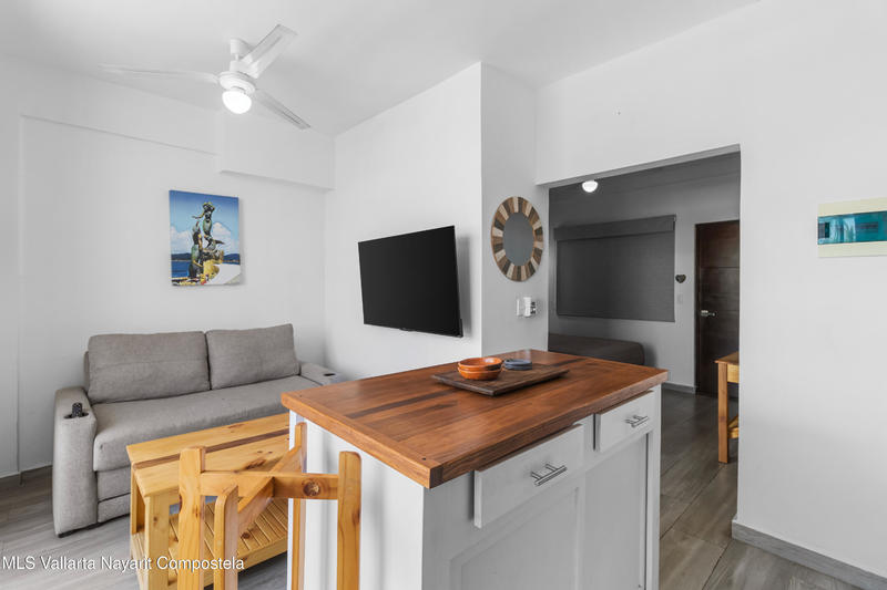 20251006231647812019000000 o