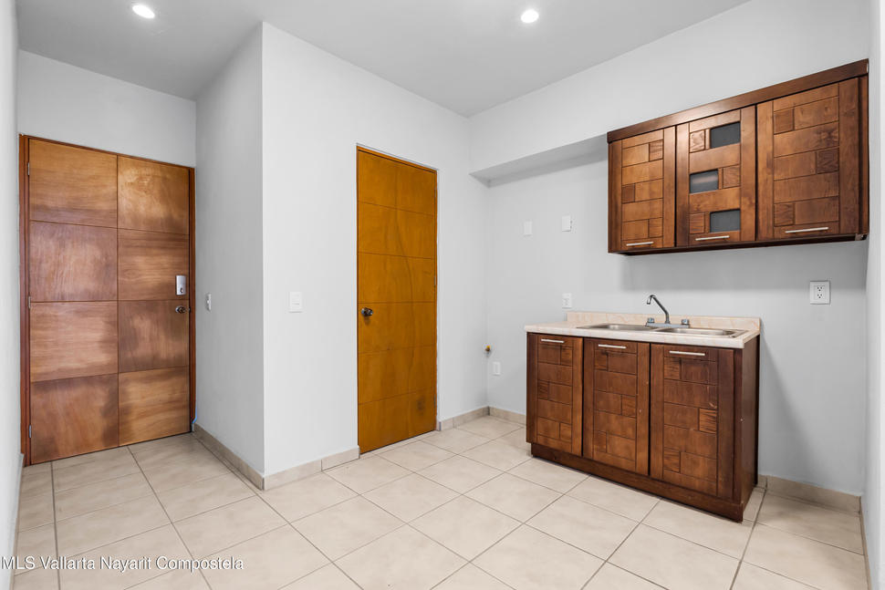 20251222180845405432000000 o