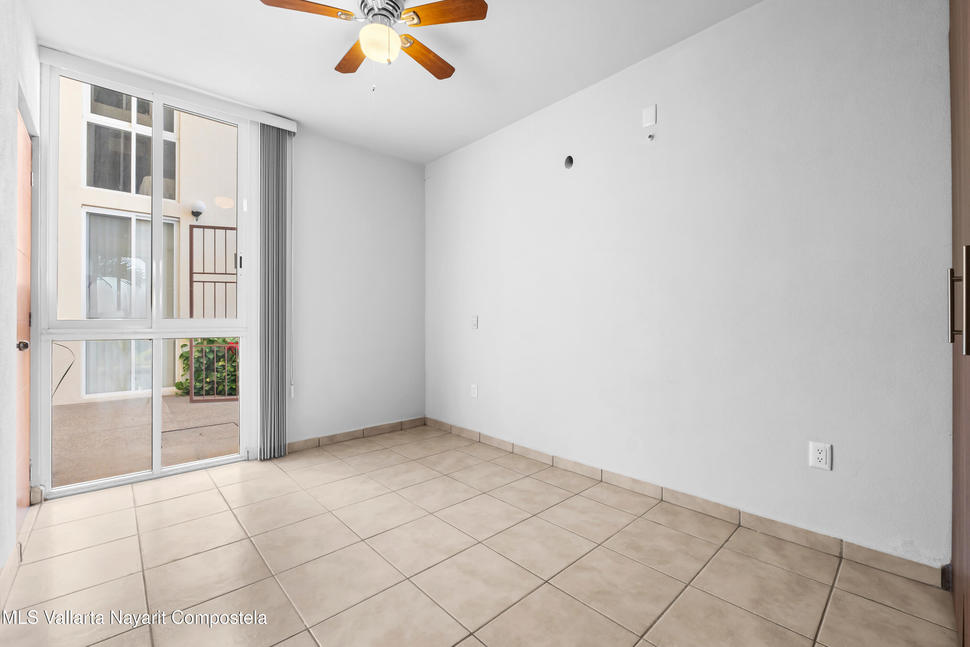 20251222180845816698000000 o