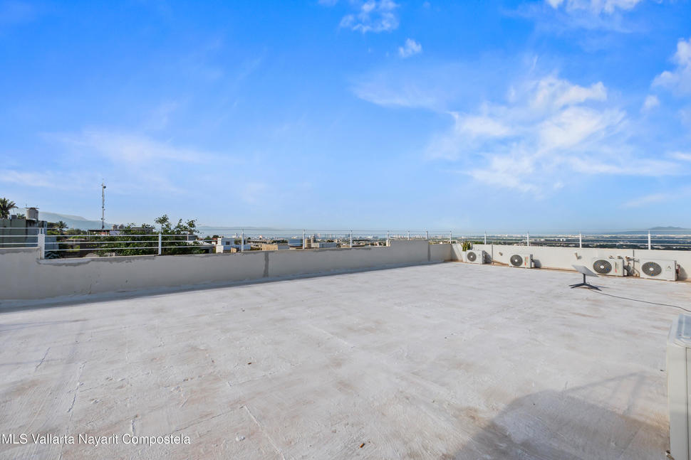 20251222180846474097000000 o