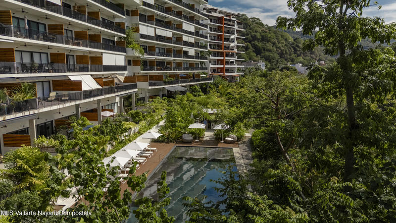 20251217215557593203000000 o