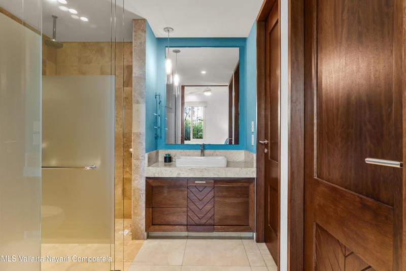 20250901184659567518000000 o