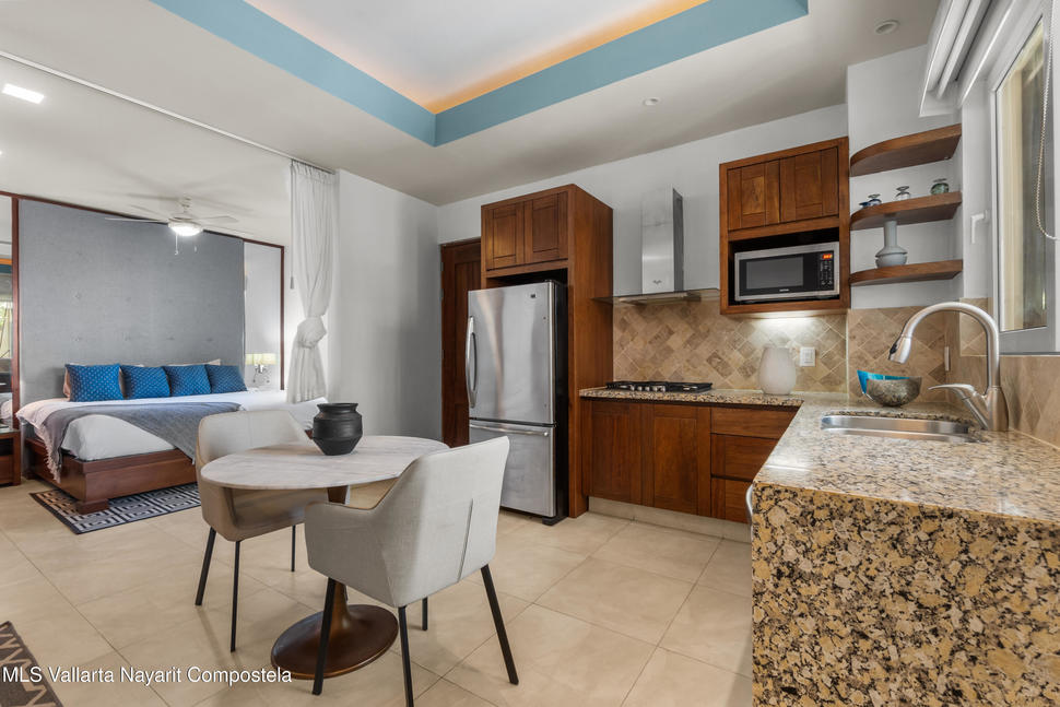 20250901185139500541000000 o