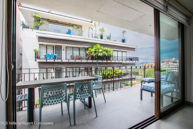 20250910200308878578000000 o