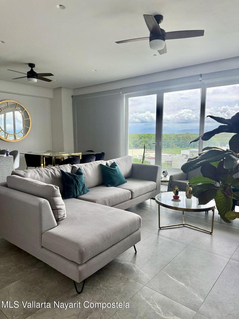 20250813174032315895000000 o