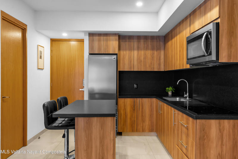 20251208190019173271000000 o