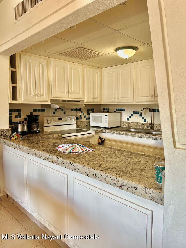 20251221012934608753000000 o