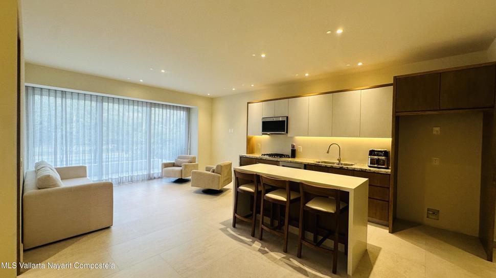 20251211193744210636000000 o