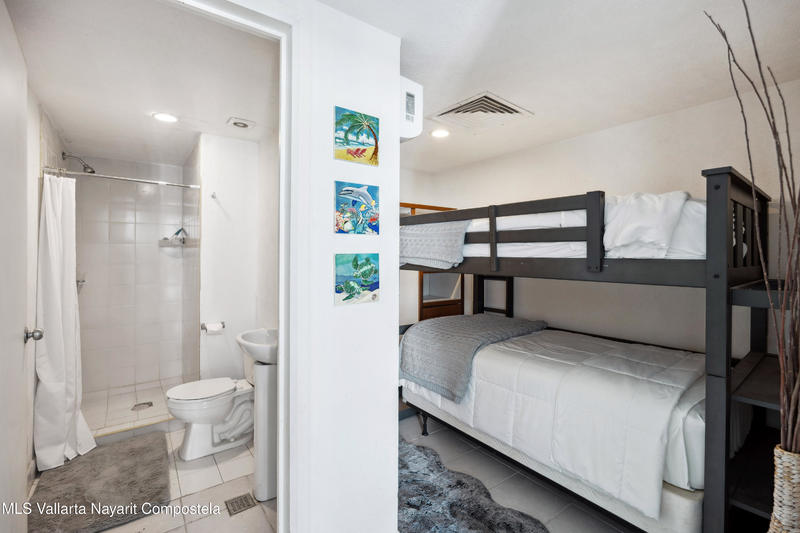 20251021030757700644000000 o