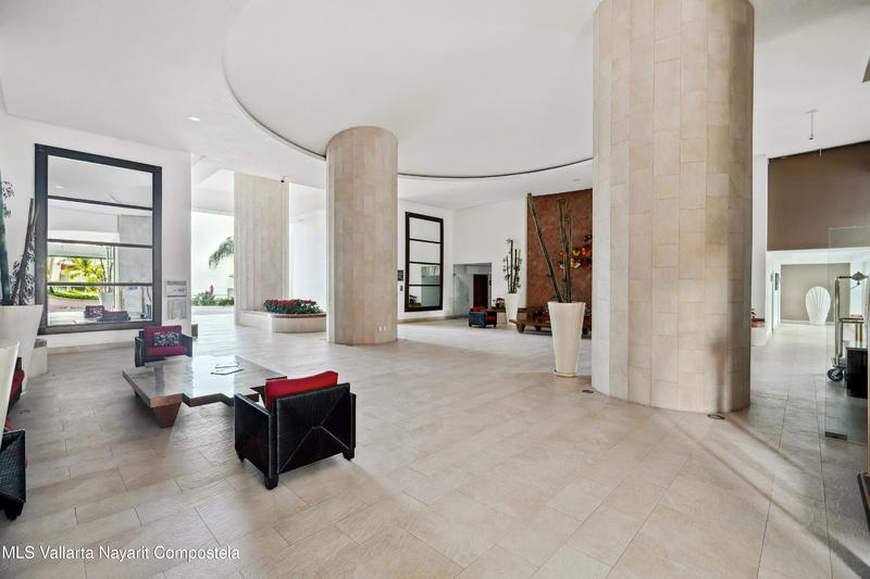 20251021030813802746000000 o