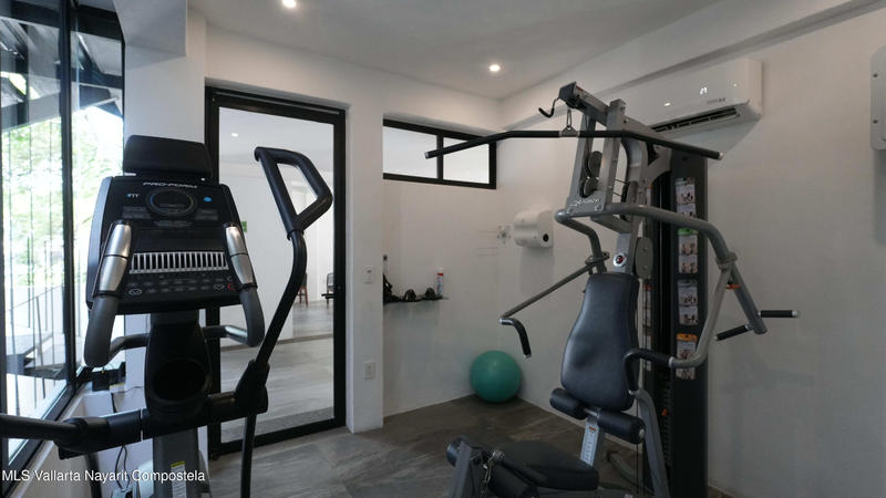 20250801003505689096000000 o