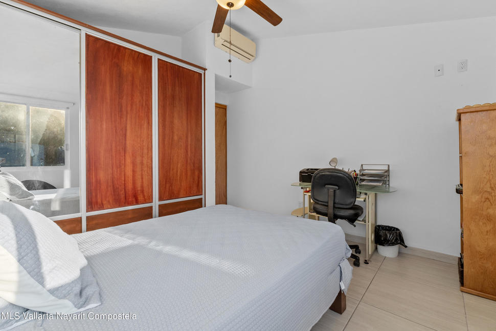 20251221180947875437000000 o