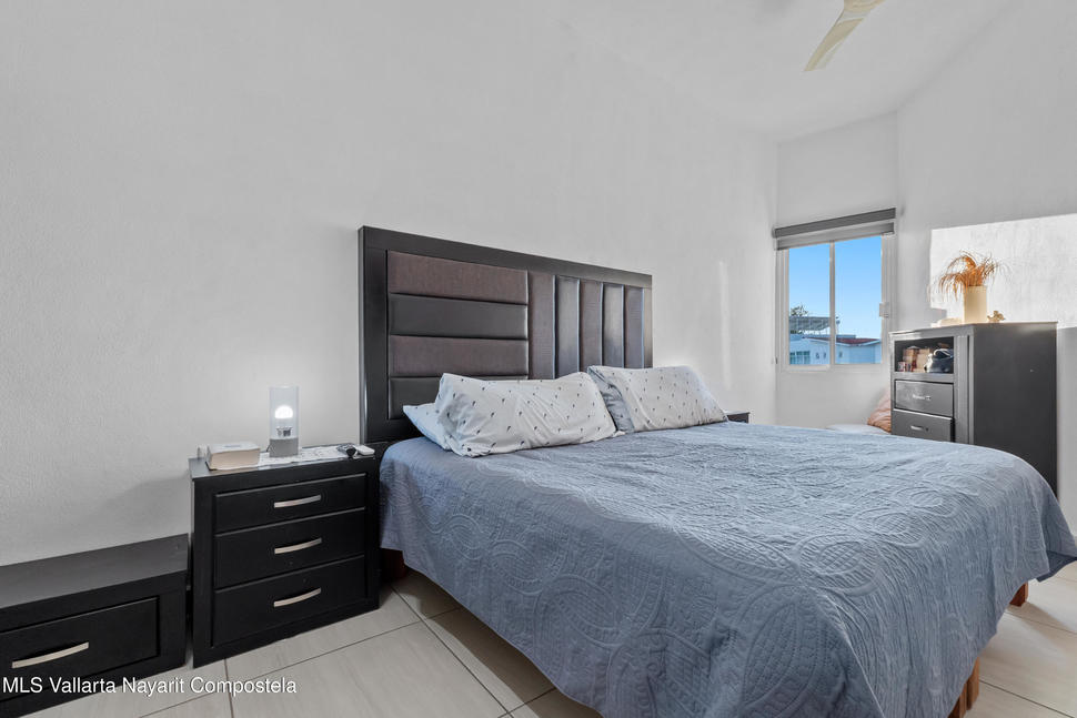 20251221180959690346000000 o