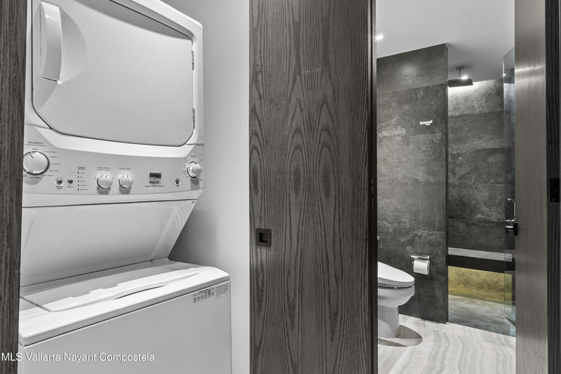 20250911203009122130000000 o