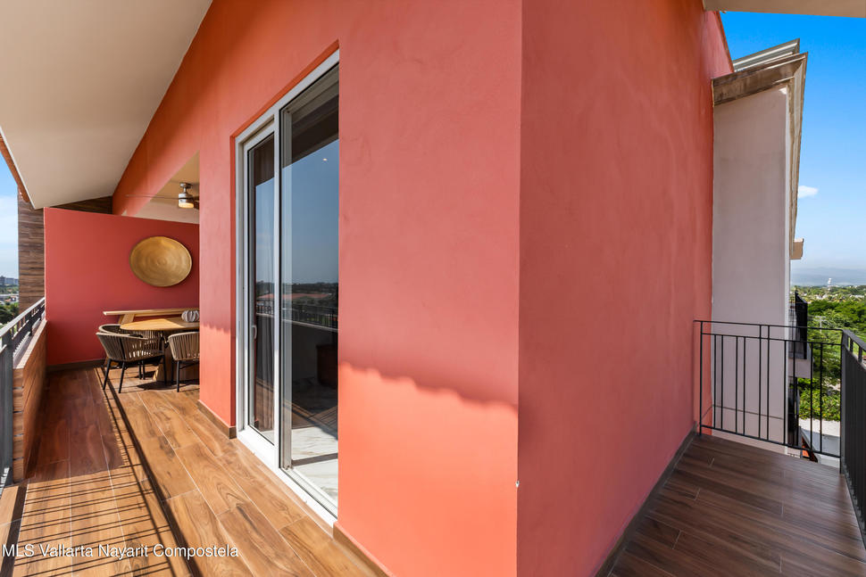 20251104144909256557000000 o