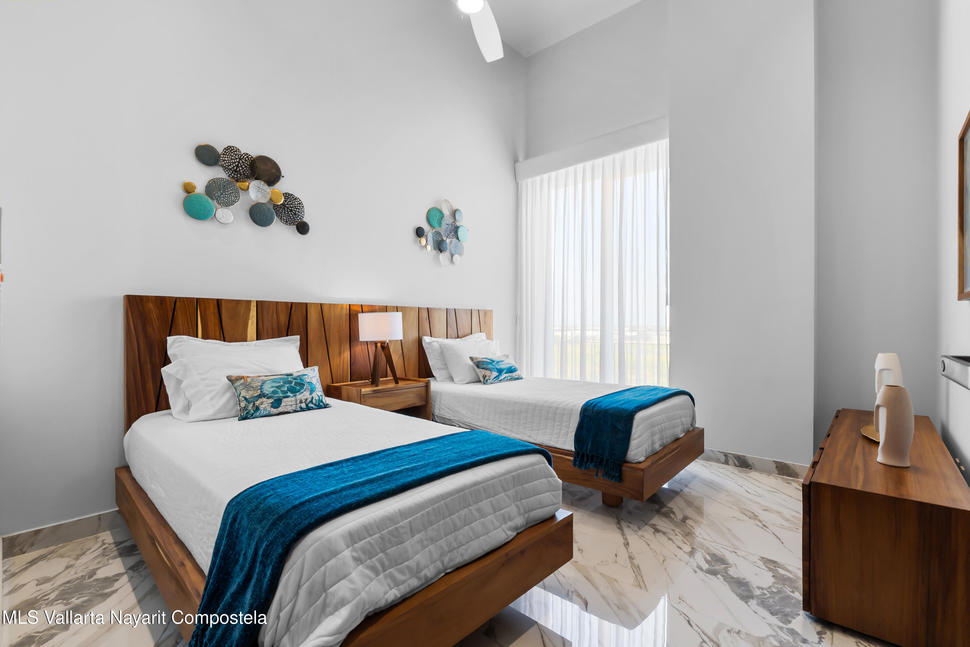 20251104145826938995000000 o