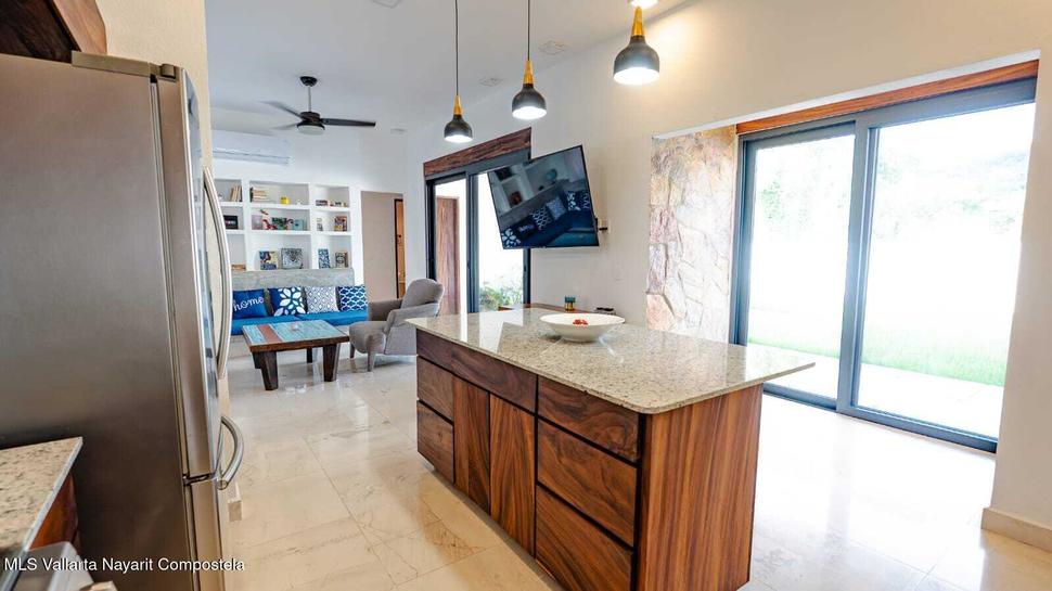 20251202042822324839000000 o