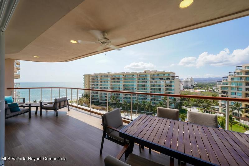 Delcanto 801 E 801 E