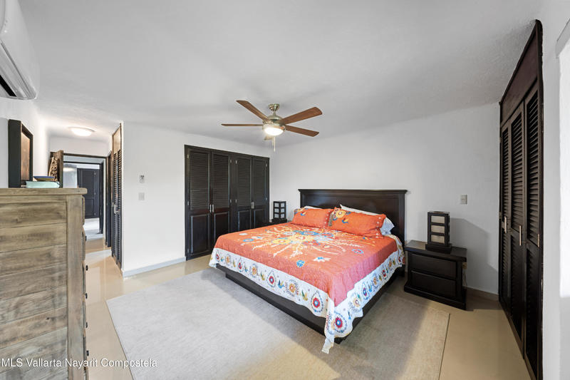 20251027224900603867000000 o