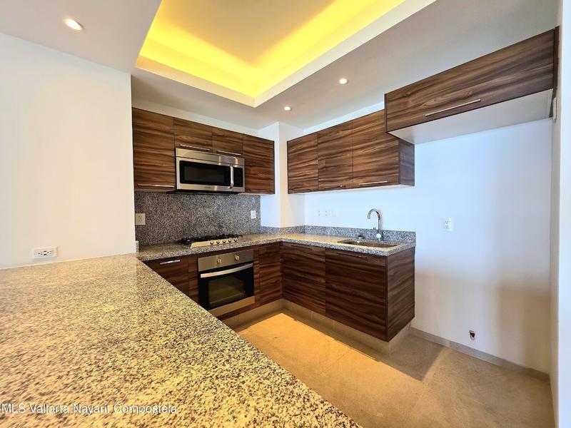 20250711230255097259000000 o