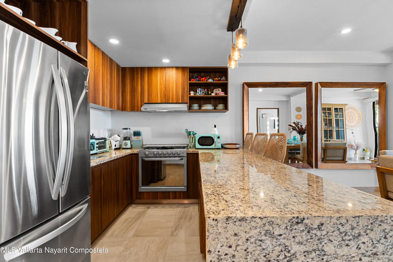 20251024223217968903000000 o