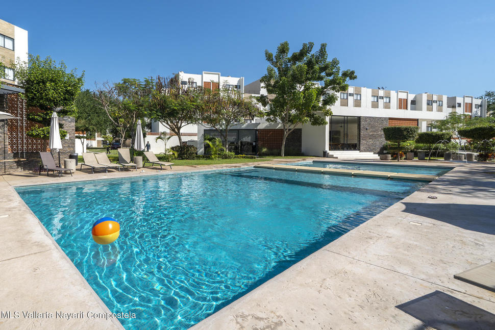 20251113050124833276000000 o