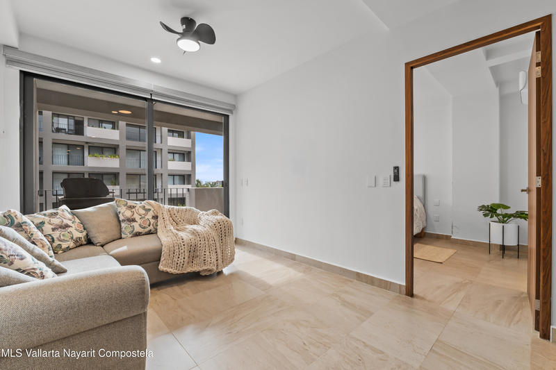 20251114003223051436000000 o