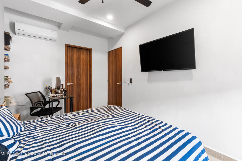 20251110235612064488000000 o