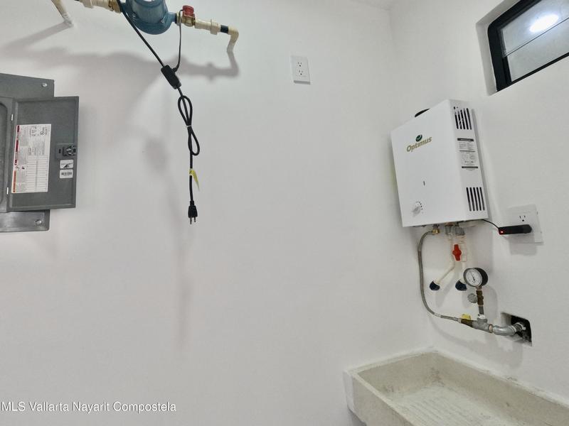 20250902211118908422000000 o